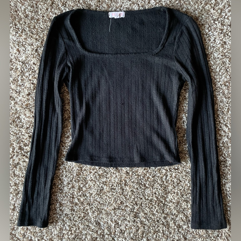 A’GACI black crop top size m